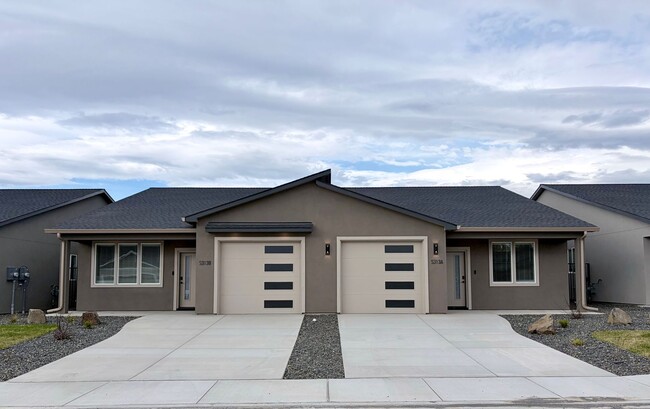 Photo - 5313 W Jay St