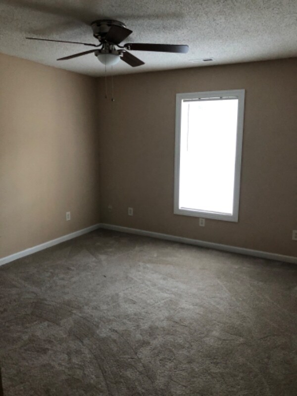 Photo - 141 Baileys Park Ln