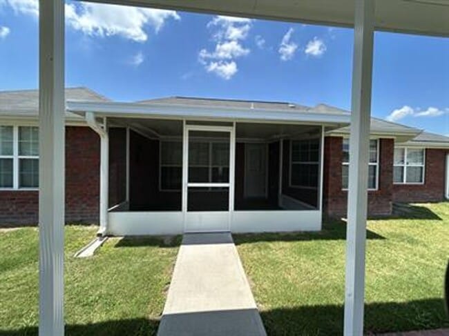 Photo - FALL MOVE-IN SPECIAL: FIRST FULL MONTH REN...