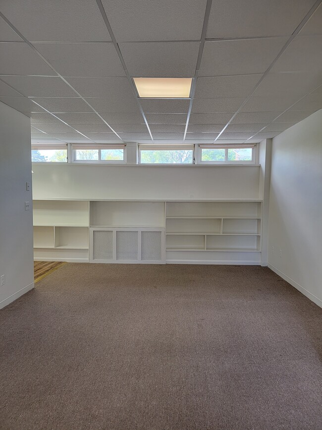 114 Woodbridge Ave