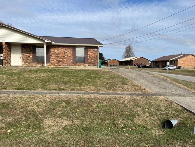 Photo - 1012 Windview Pl