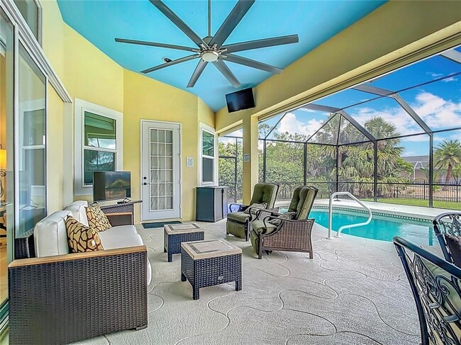 Photo - 613 Boundary Blvd