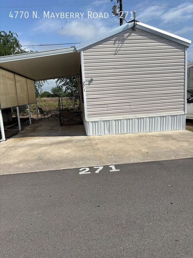 Photo - 4770 N Mayberry Rd