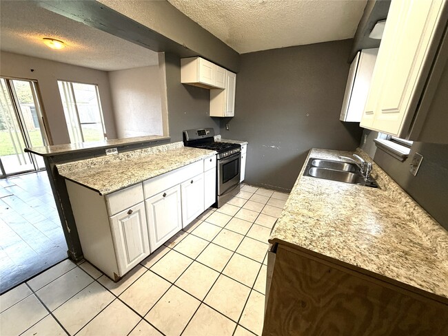 Photo - 11315 Paramount Ln