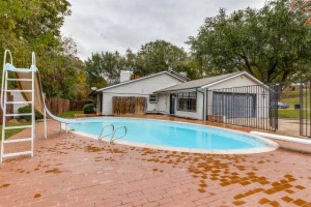 Photo - 28 Mont Del Dr