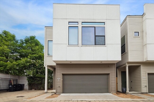 Building Photo - 614 Thornton Rd Rental