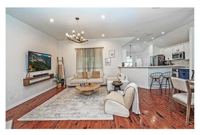 Photo - 8309 Green Ash Dr