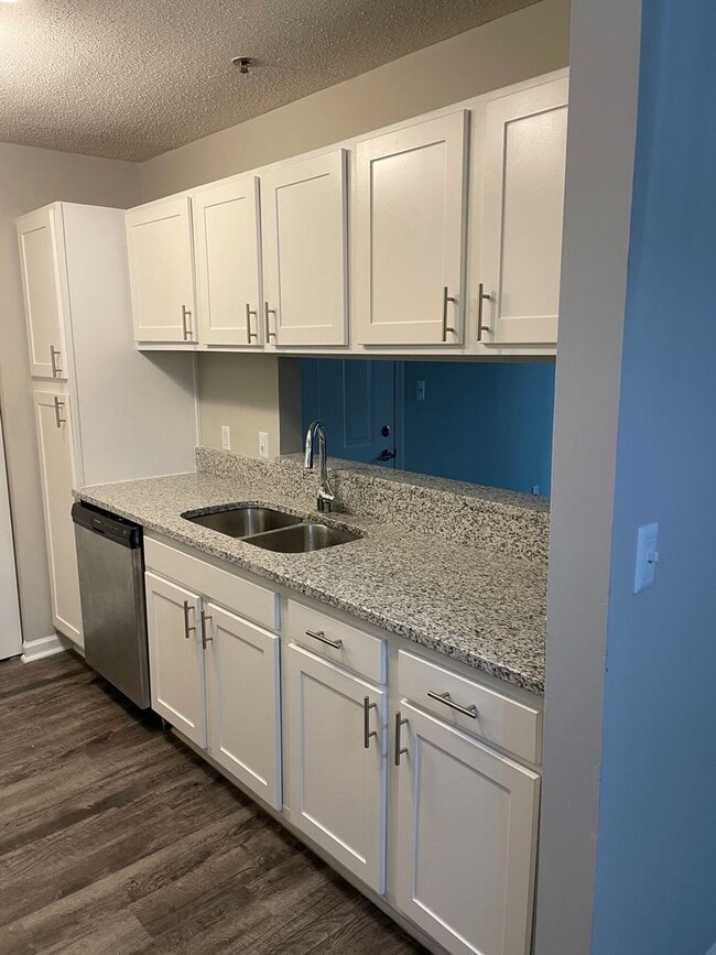 Photo - Summerfield Apartments