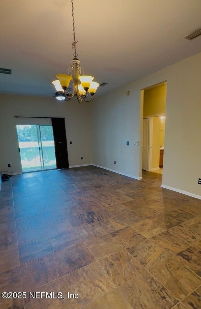 Building Photo - 7059 Deer Lodge Cir Unit 101