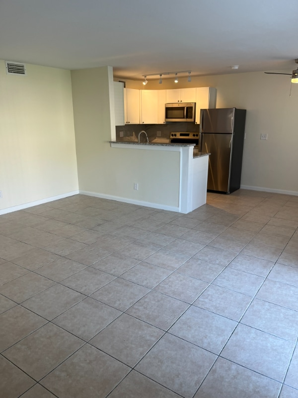 Photo - 1870 Agora Cir SE Unidad 103