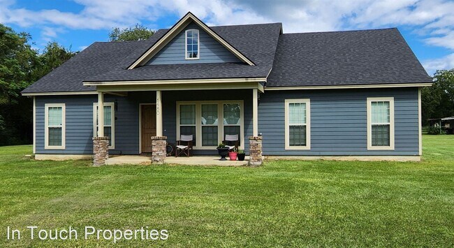 3 br, 2 bath House - 6480 Arapaho Trail - 3 br, 2 bath House - 6480 Arapaho Trail