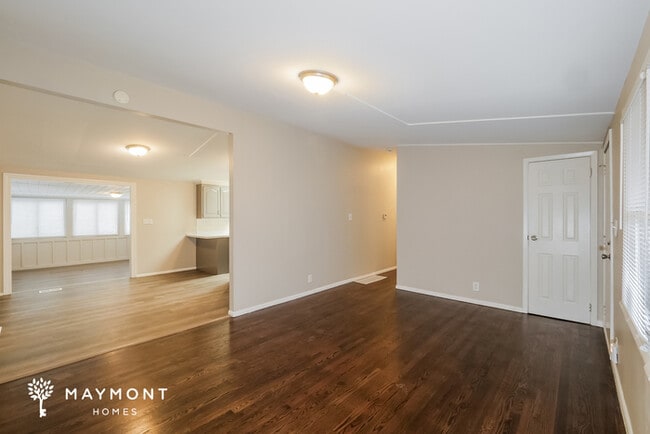 Photo - 8501 E 91 St