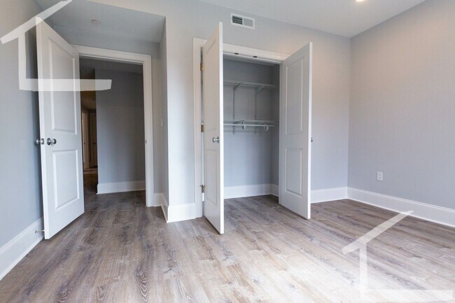 124 Kenrick St
