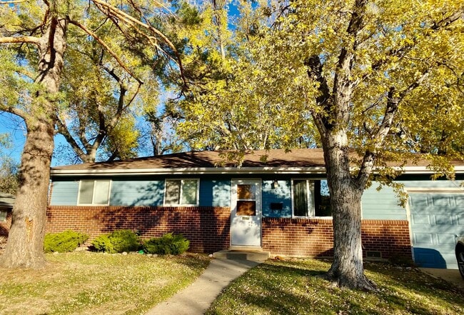 Photo - Available for 2026-2027 Fall Pre-Leasing! ...