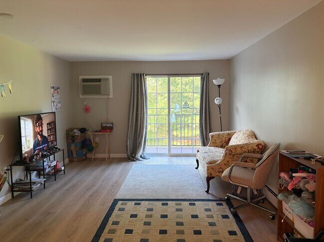 Photo - 1711 White Cedar Blvd