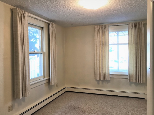 Photo - 1317 Walnut St