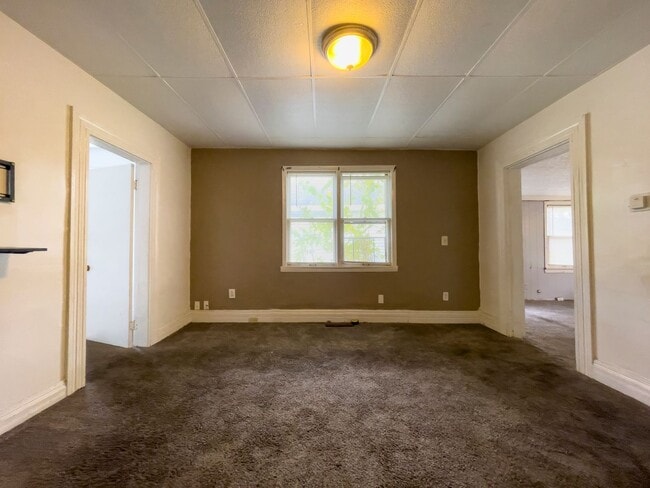 Photo - Fall into this cozy 3-Bedroom Home with a ...
