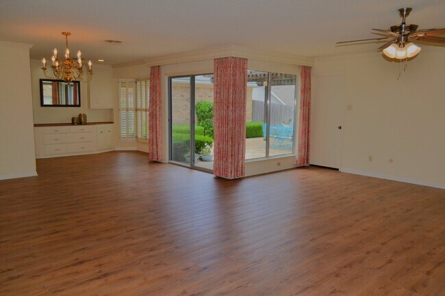 Photo - ***$600 OFF FIRST FULL MONTH'S RENT IF APP...
