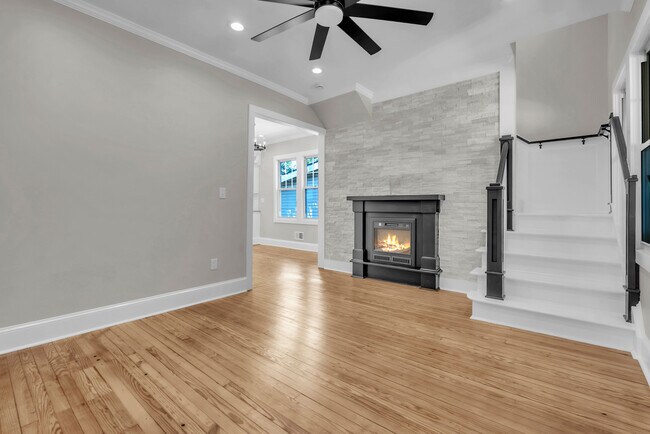 Photo - 4103 Crittenden St Casa