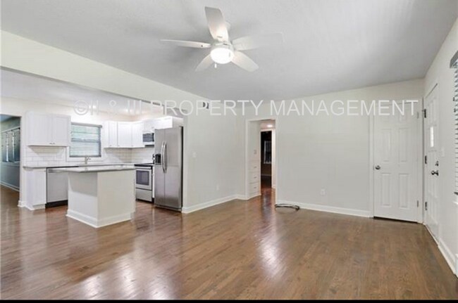 Photo - 6406 W 72nd Terrace