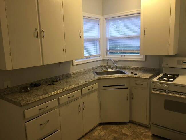 Photo - 1504 North Jarrett Street
