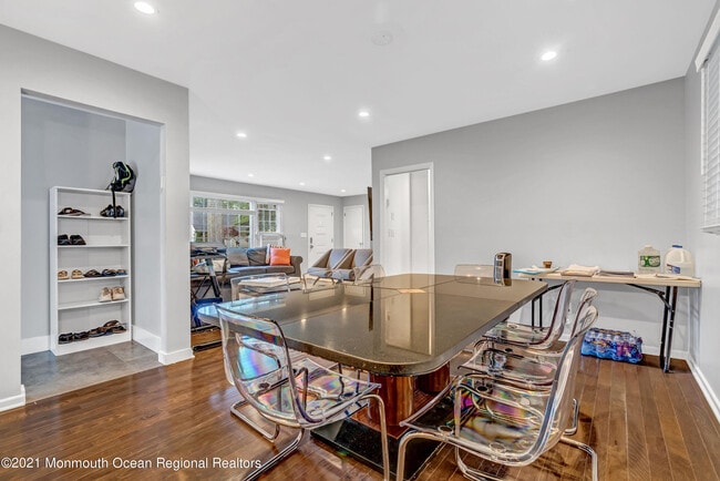 Photo - 410 Wells Ave