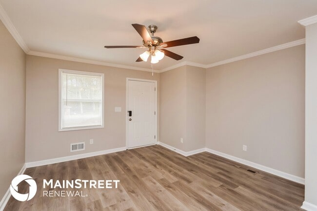 Photo - 201 Cindy Ct