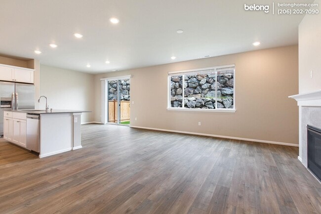 Photo - 3615 80th Ave NE
