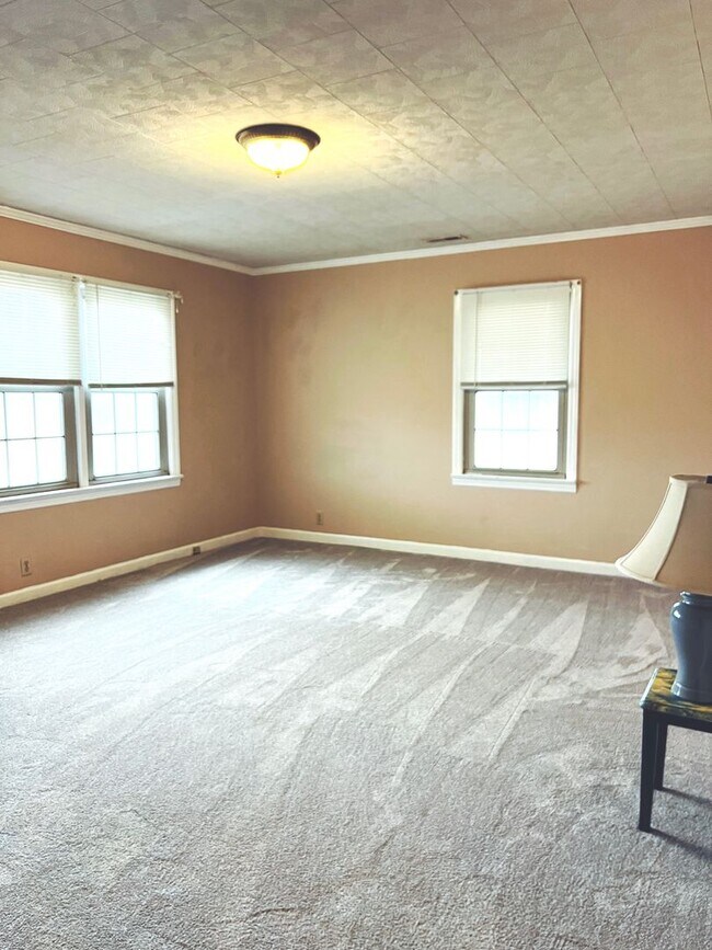 Photo - 3 Bed 1.5 Bath House in Belhaven