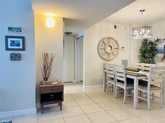 Photo - 2 br, 2 bath Condo - 101 Briny Ave Apt 708 Unidad Apt 708