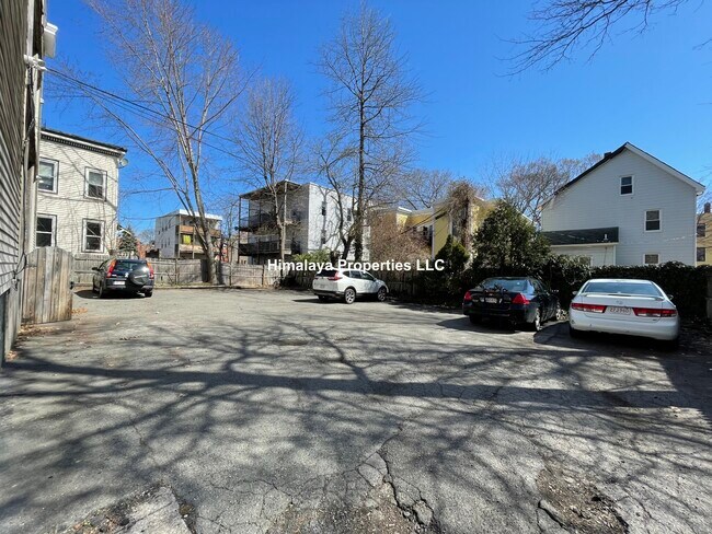 Photo - 174 Putnam Ave Unit 2