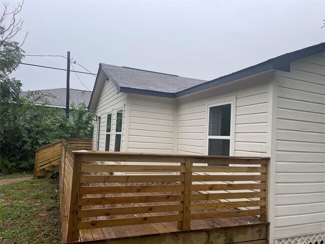 Photo - 9434 Rhode Island St