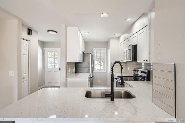 Photo - 9423 W Ontario Dr