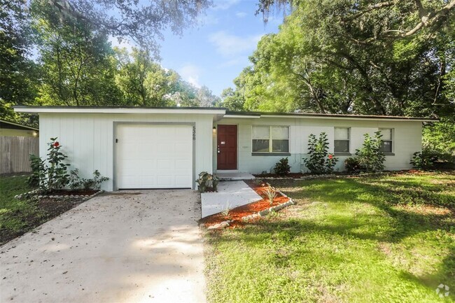 Building Photo - 5368 Mustang Way Rental