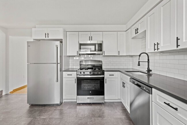 Photo - LEASING SPECIAL AVAILABLE! STUNNING 3 BEDR...