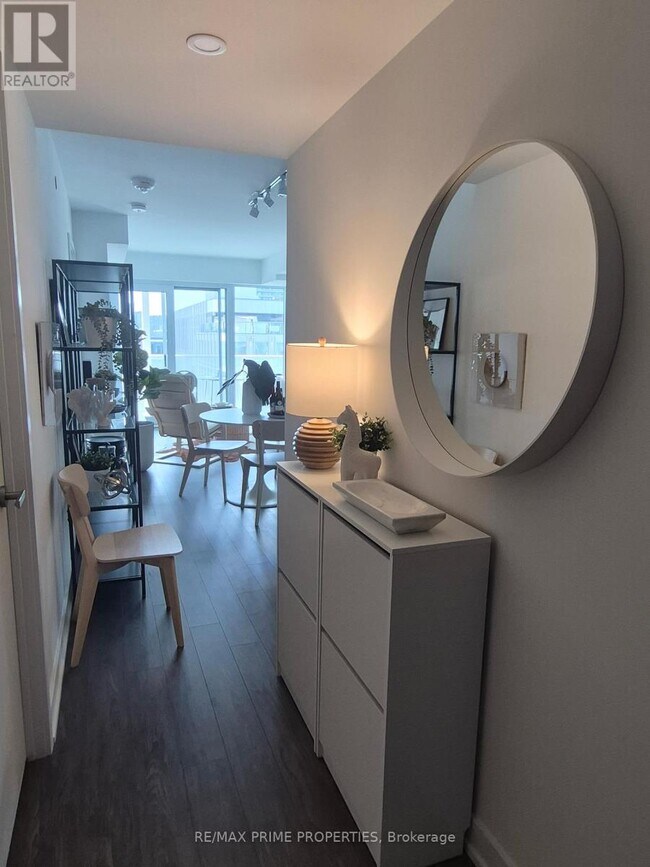 Photo - 88 Queen St E Unit 3215