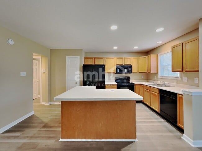 8206 Stones Ferry Rd