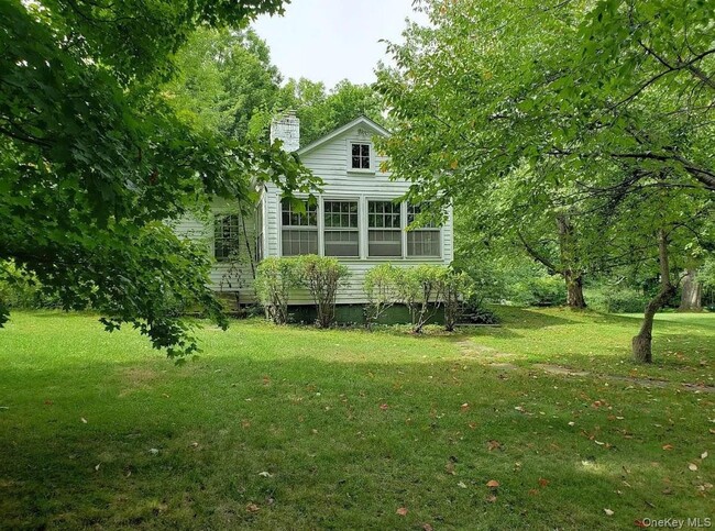 Photo - 717 Spring Lake Rd