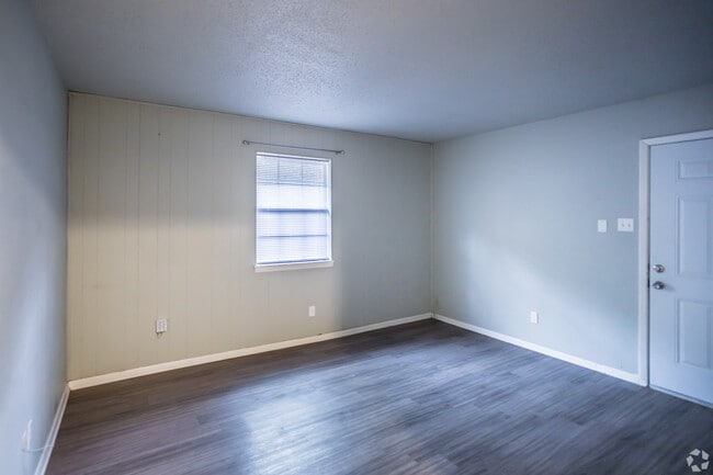 Augusta Place Apartments