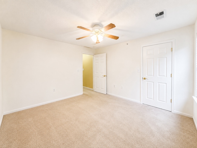 Photo - Spacious 2BR Condo with Flex Space & Private Balcony in Crestwood’s Madison Park