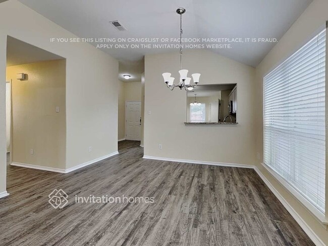 Photo - 6002 Lone Prairie Way