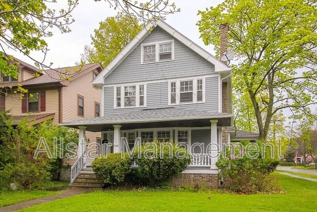 Photo - 3065 E Derbyshire Rd
