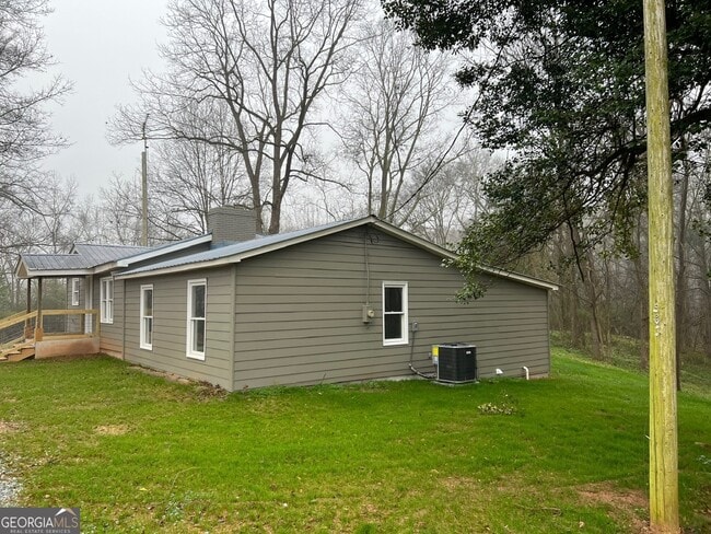 Photo - 267 Fred Loggins Rd