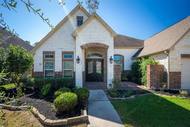 Building Photo - 12955 Lake Parc Bend Drive