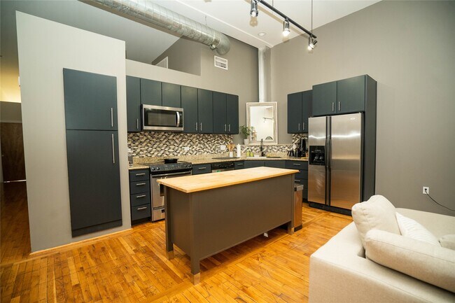 Photo - 1312 Live Oak St Unit 223