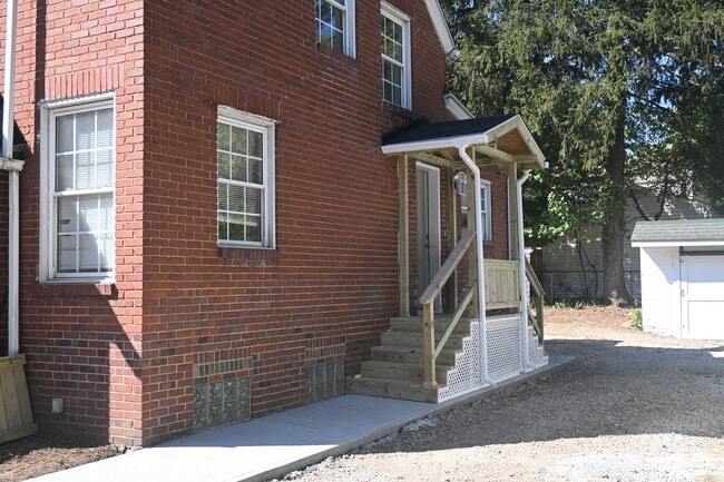 Photo - 1022 Brittain Rd