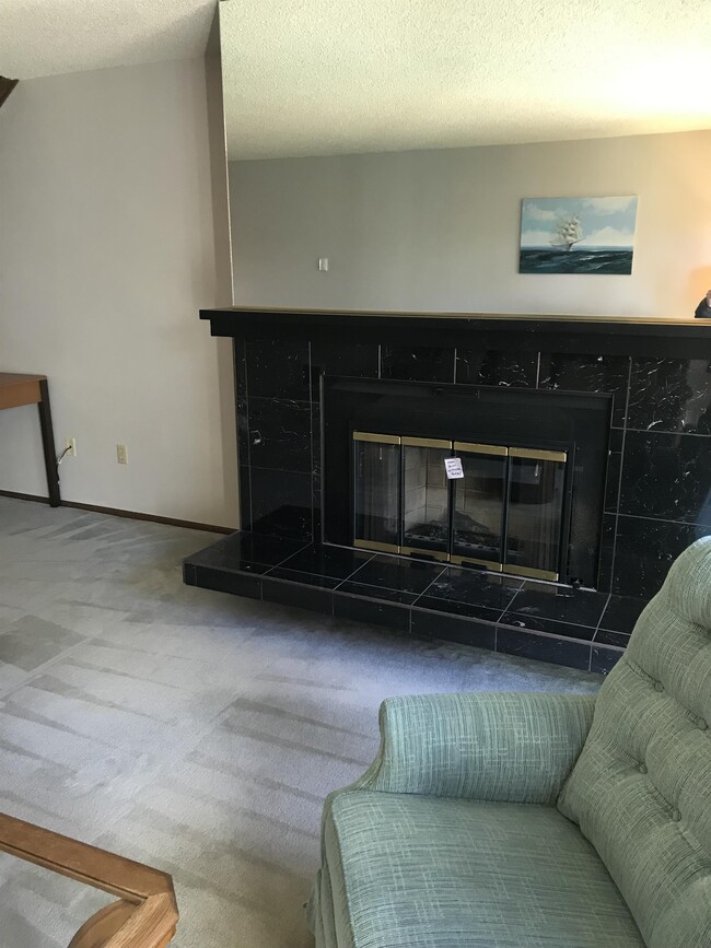 Photo - 145 NW 33rd St