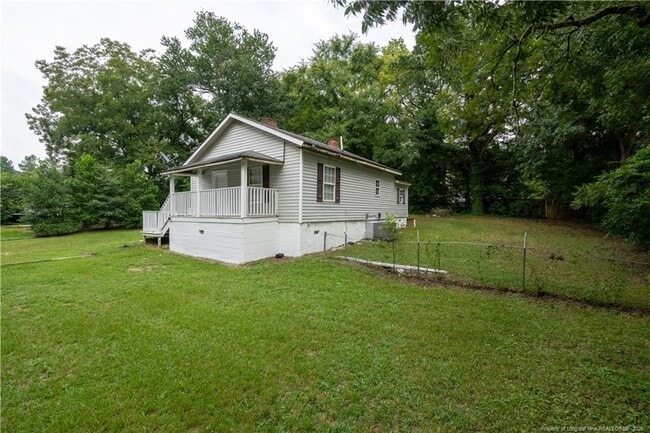 Photo - 1913 Burnett Ave