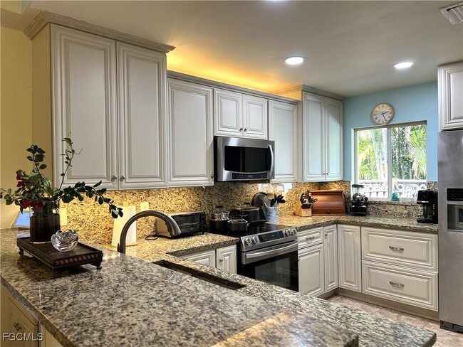 Photo - 18316 Oriole Rd