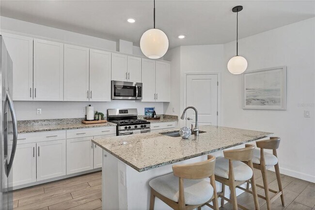 Photo - 15716 Barefoot Beach Dr